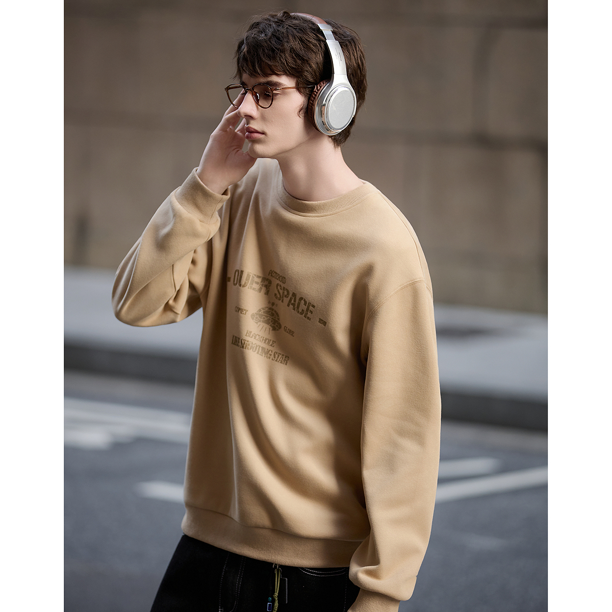 唐狮2025秋季新款卫衣男士圆领宽松无帽套头上衣港风休闲外套潮牌