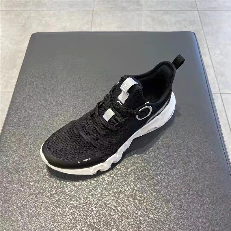 李宁跑鞋2025夏季新款灵动跑步鞋女减震回弹透气运动鞋女AGLU238