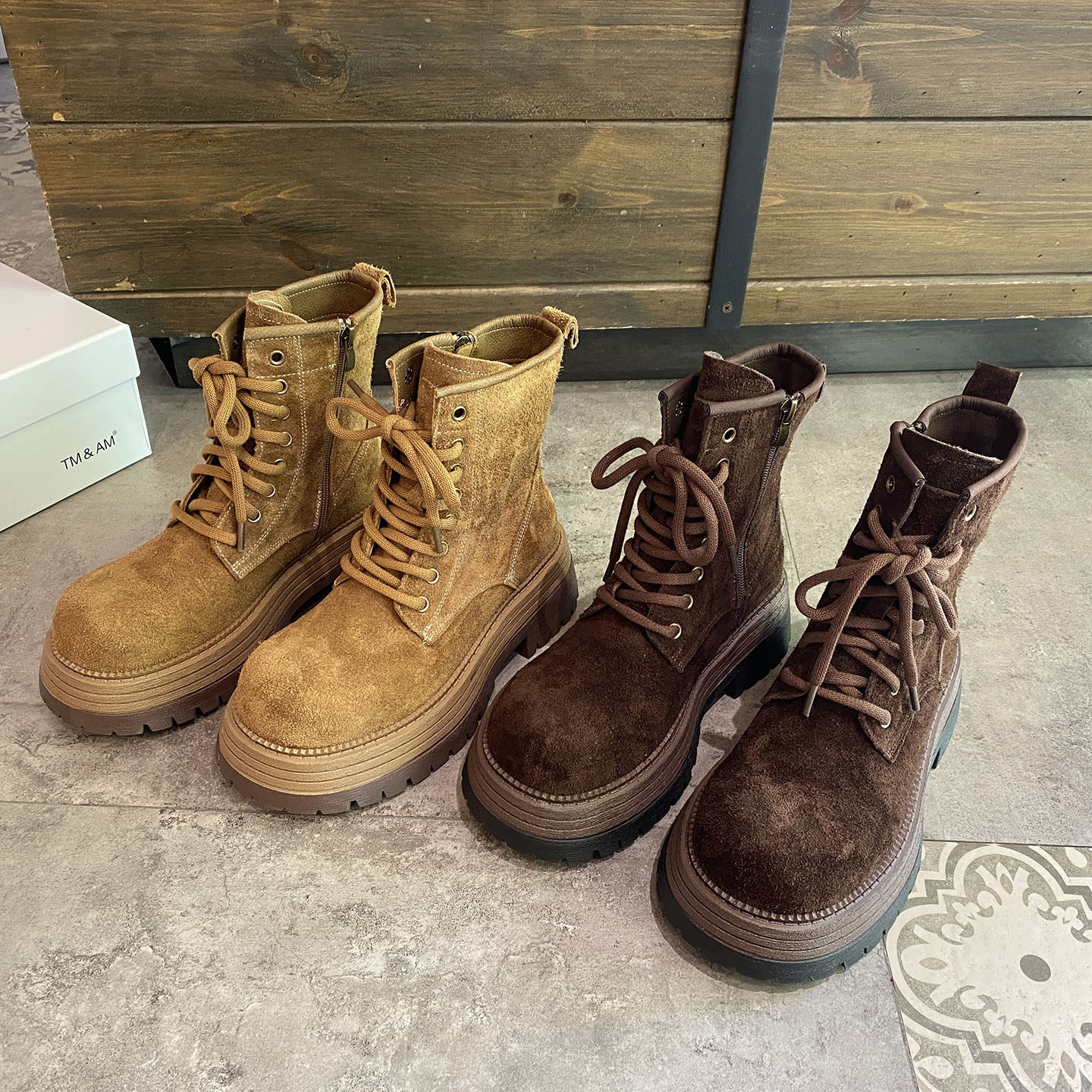 真皮厚底短靴女时尚圆头马丁靴