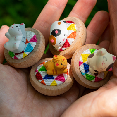 日本制龙虎作手工可爱创意车载桌面不倒翁扭动的猫咪摆件生日送礼