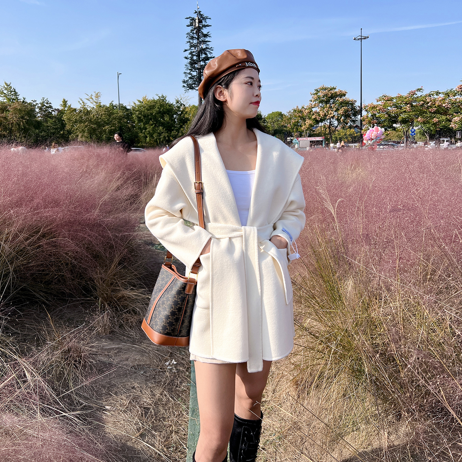 羊毛短款韩版系带连帽毛呢外套