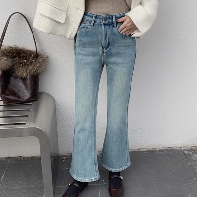 微喇叭九分厚绒牛仔2024冬浅蓝色