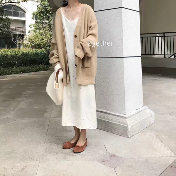 包邮 韩2gether 春新款轻薄透气纯色V领口袋宽松慵懒毛线针织开衫