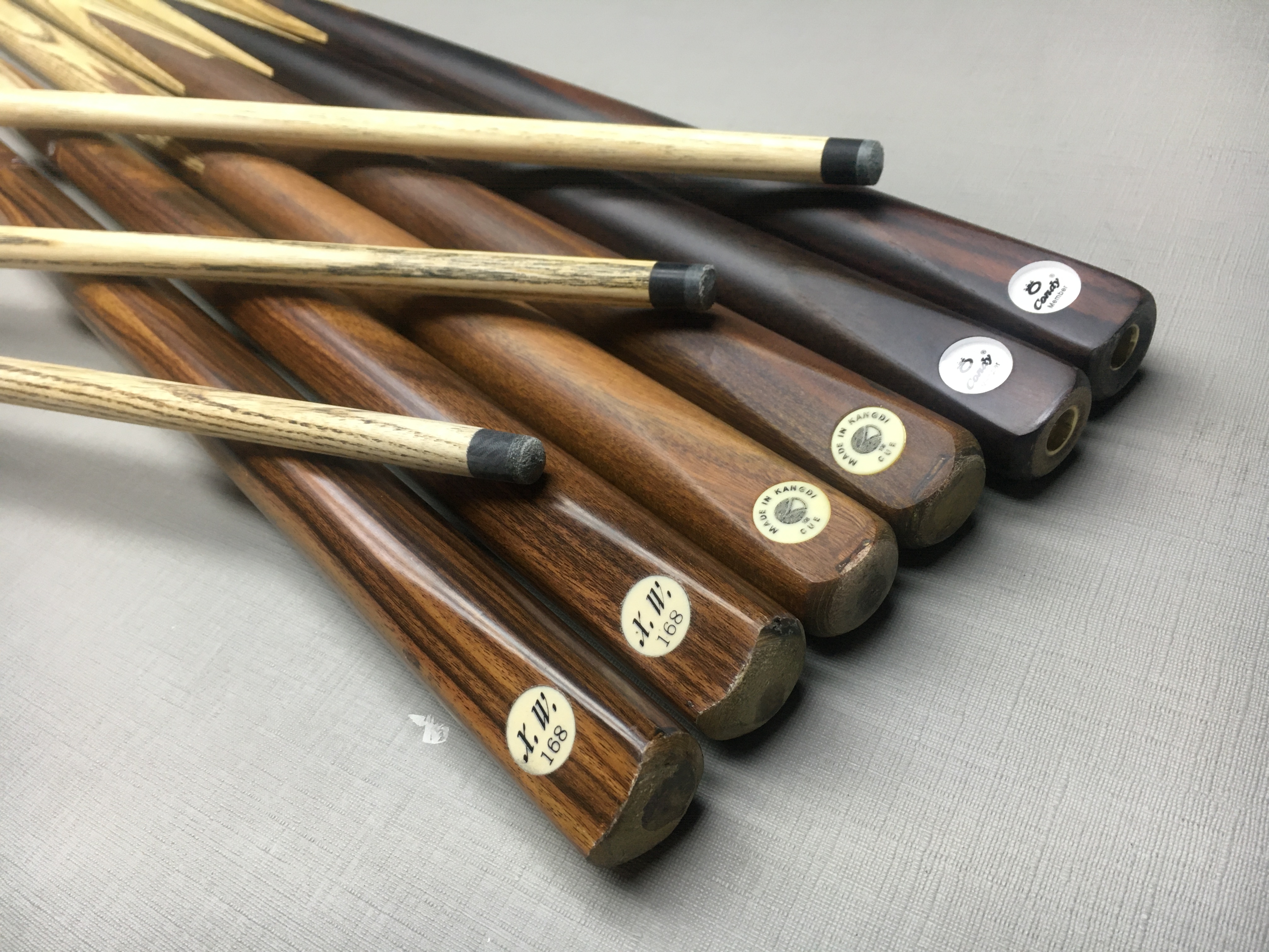 波次球厅奥秘中头杆黑8球杆公杆