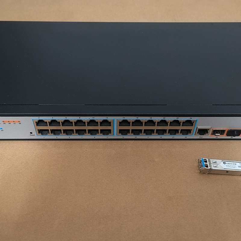 议价博达S2528H三层全千兆连接器