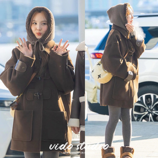 林娜琏同款深咖色牛角扣毛呢大衣女百搭韩系中长款毛呢外套宽松