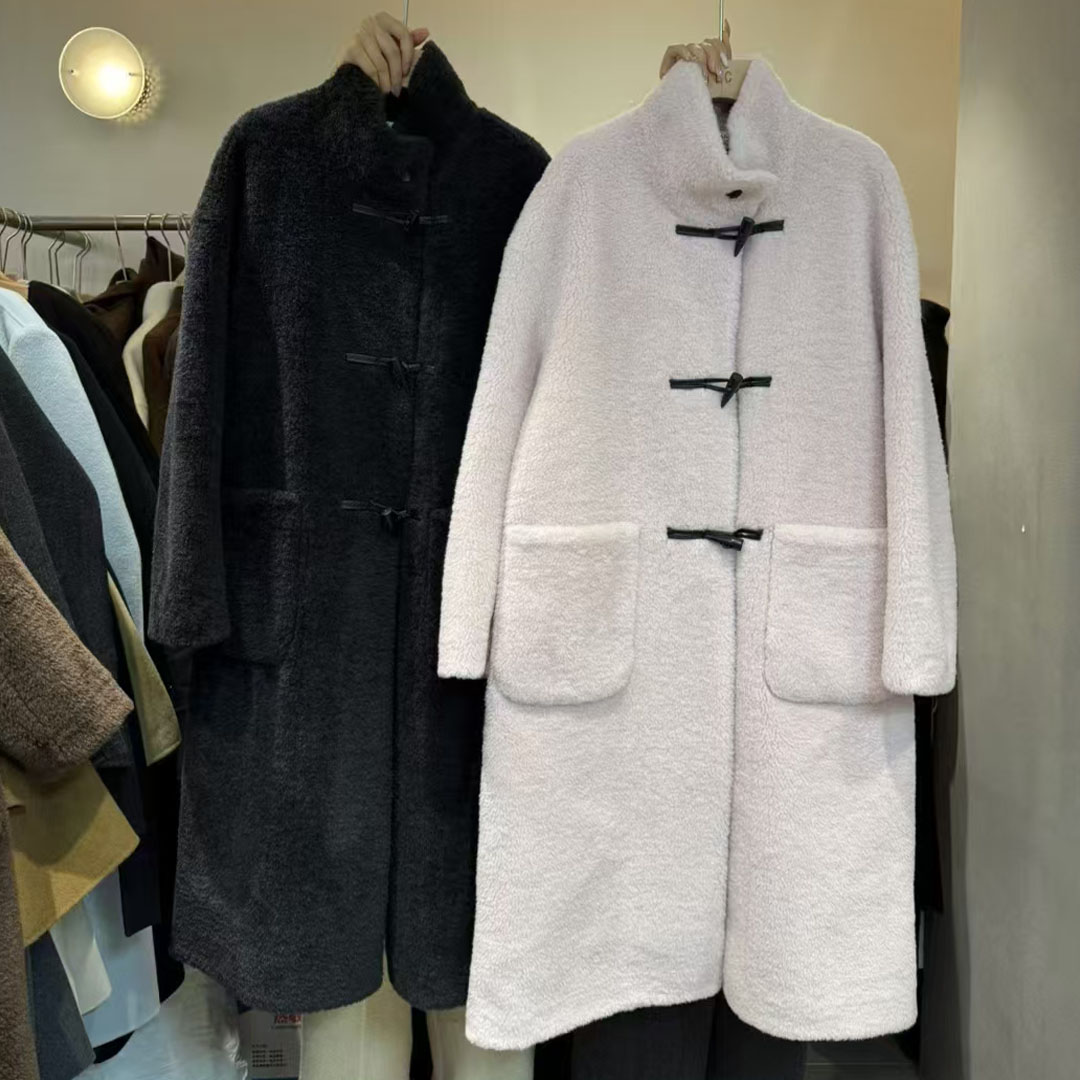 大衣中长款立领皮毛一体外套女