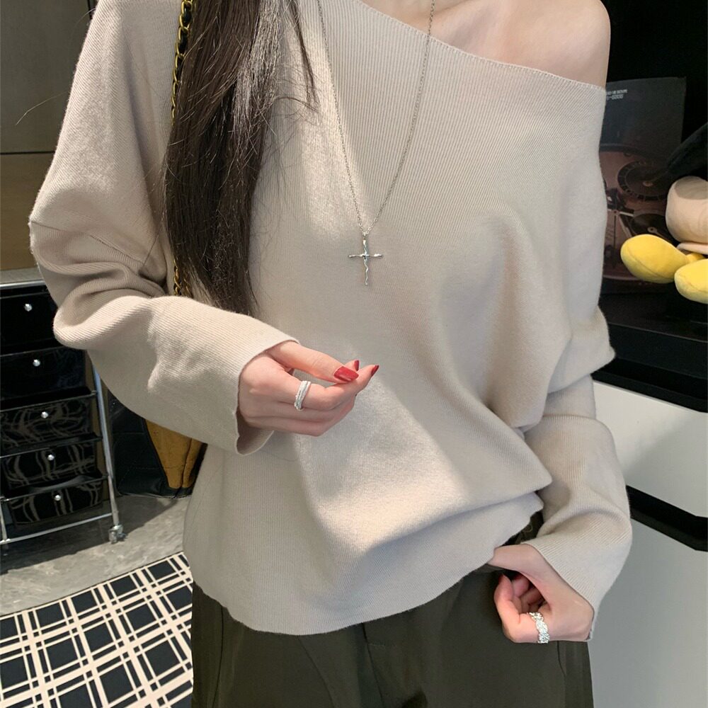 斜肩针织衫女秋季不规则设计感宽T恤