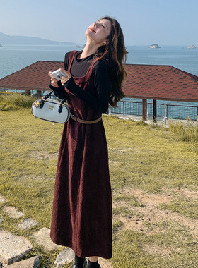 爆款巨好看红色背带连衣裙女早秋高级感大方得体气质长裙两件套装
