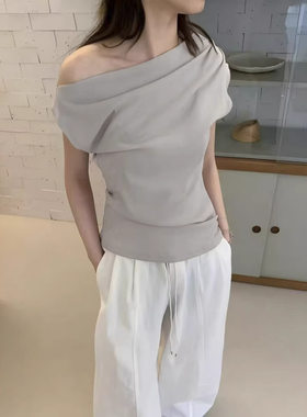 爱与南希十三行2026夏韩系高级感斜肩收腰显瘦捏褶纯棉T恤女03802