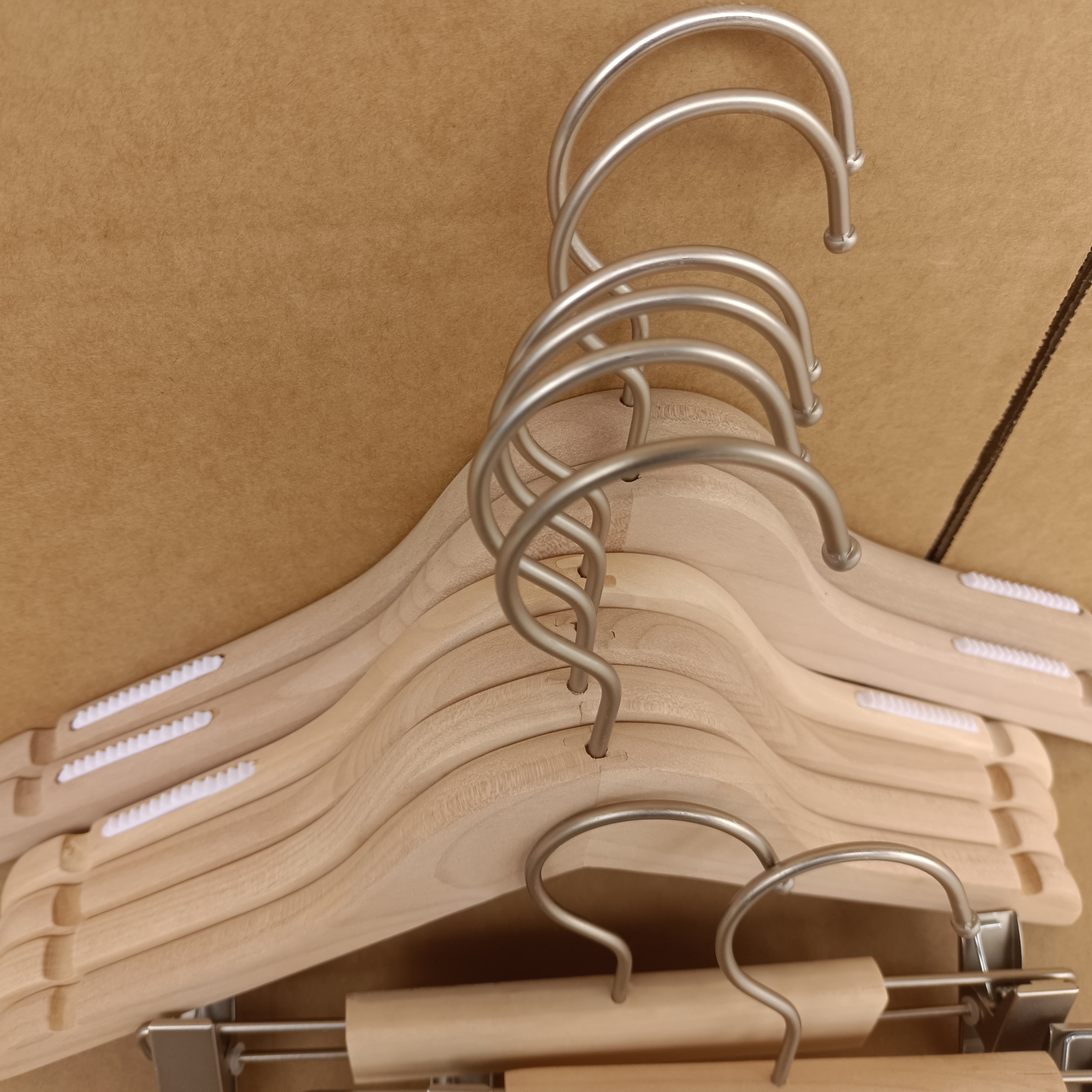 无漆实木儿童衣架裤架女装衣架防滑衣架珍珠镍钩子夹子夹片