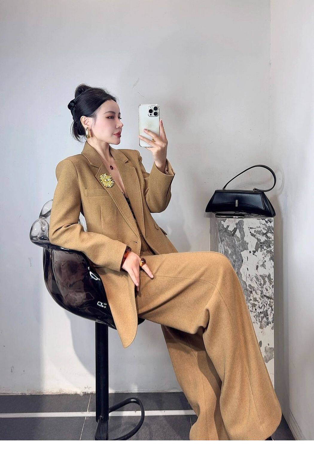 冬季西装套装女高品职业装干练时尚修身显瘦外套阔腿裤两件套纯色
