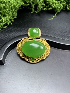 和田玉碧玉吊坠（云巷）