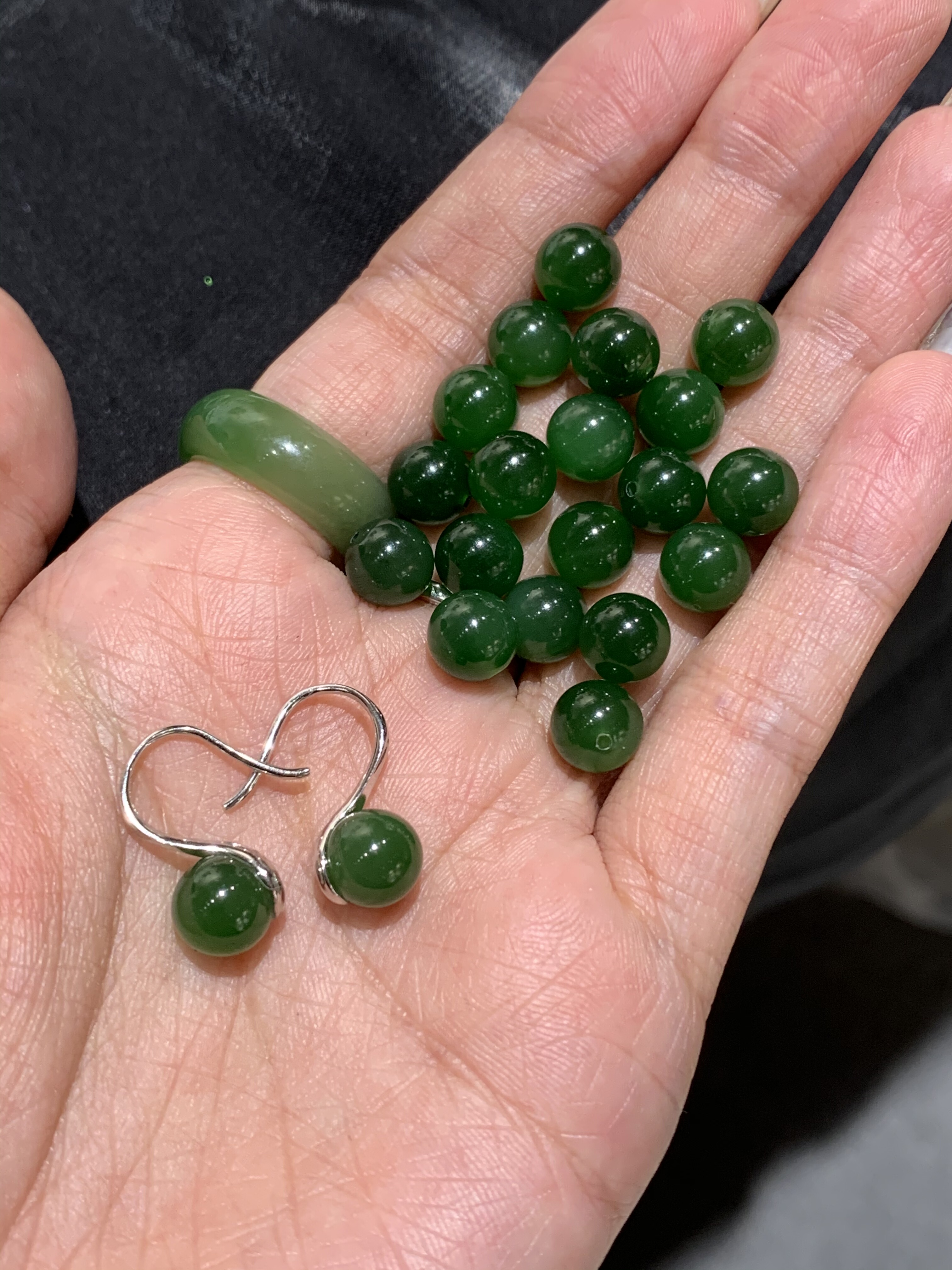 和田玉碧玉高跟鞋耳钉（高品质珠珠）