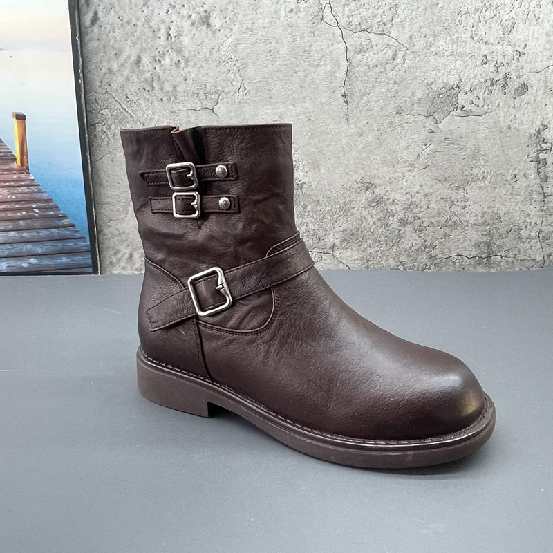 英伦低跟马丁靴2025秋冬季新款撤柜折扣真皮加绒保暖牛皮女棉短靴