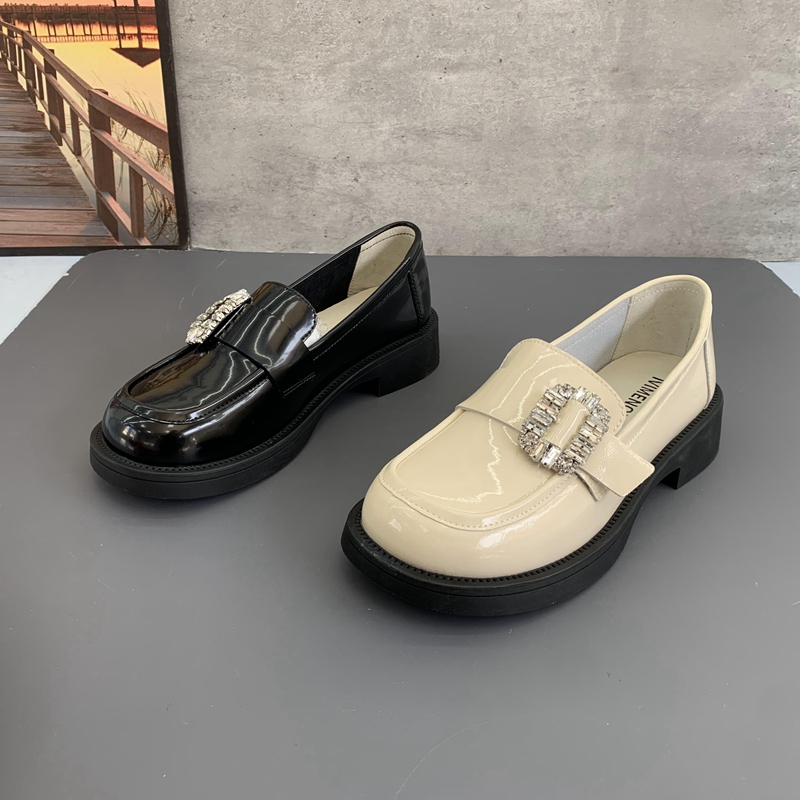 时尚百搭低跟外穿乐福鞋单鞋女鞋