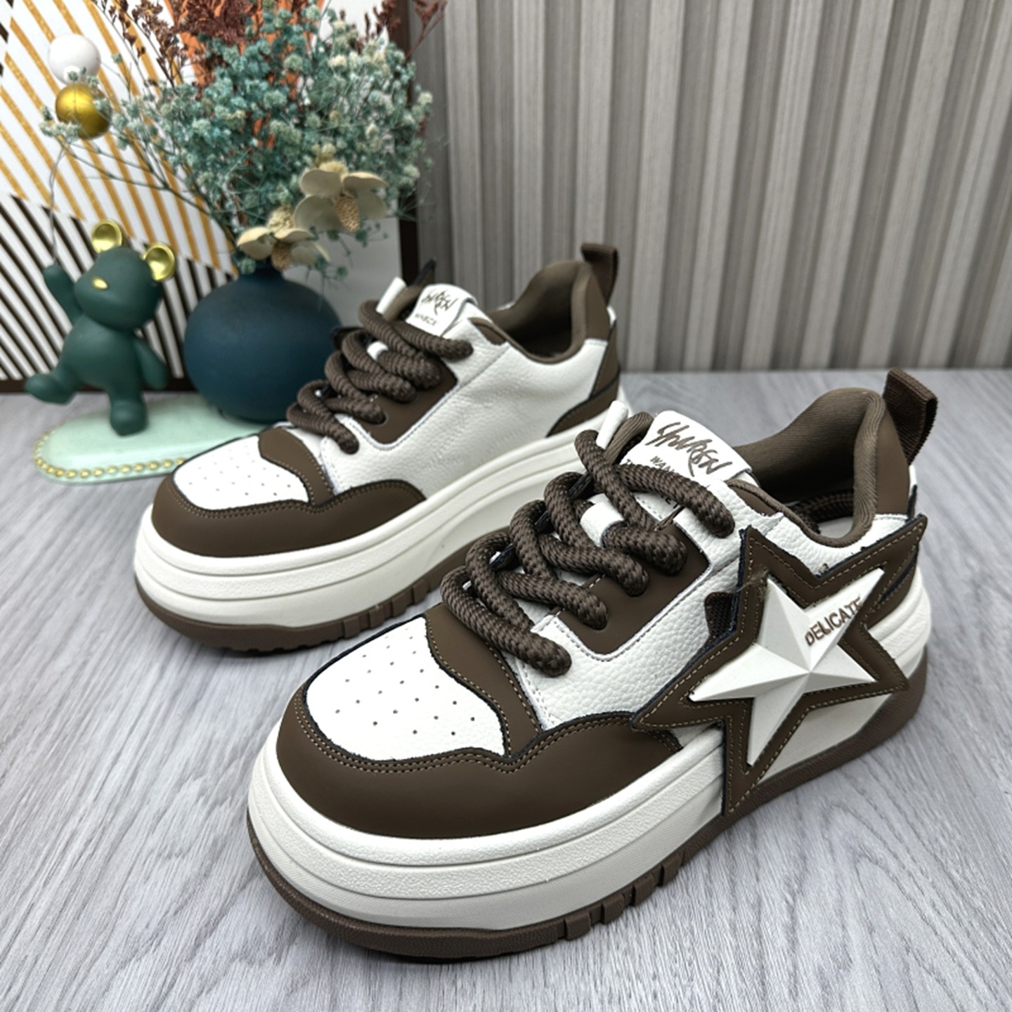 2026春季新款撤柜断码真皮厚底韩版爆款学院风深口低帮板鞋女鞋,女鞋,休闲板鞋,淘宝优惠券,粉丝福利购,淘宝优惠卷