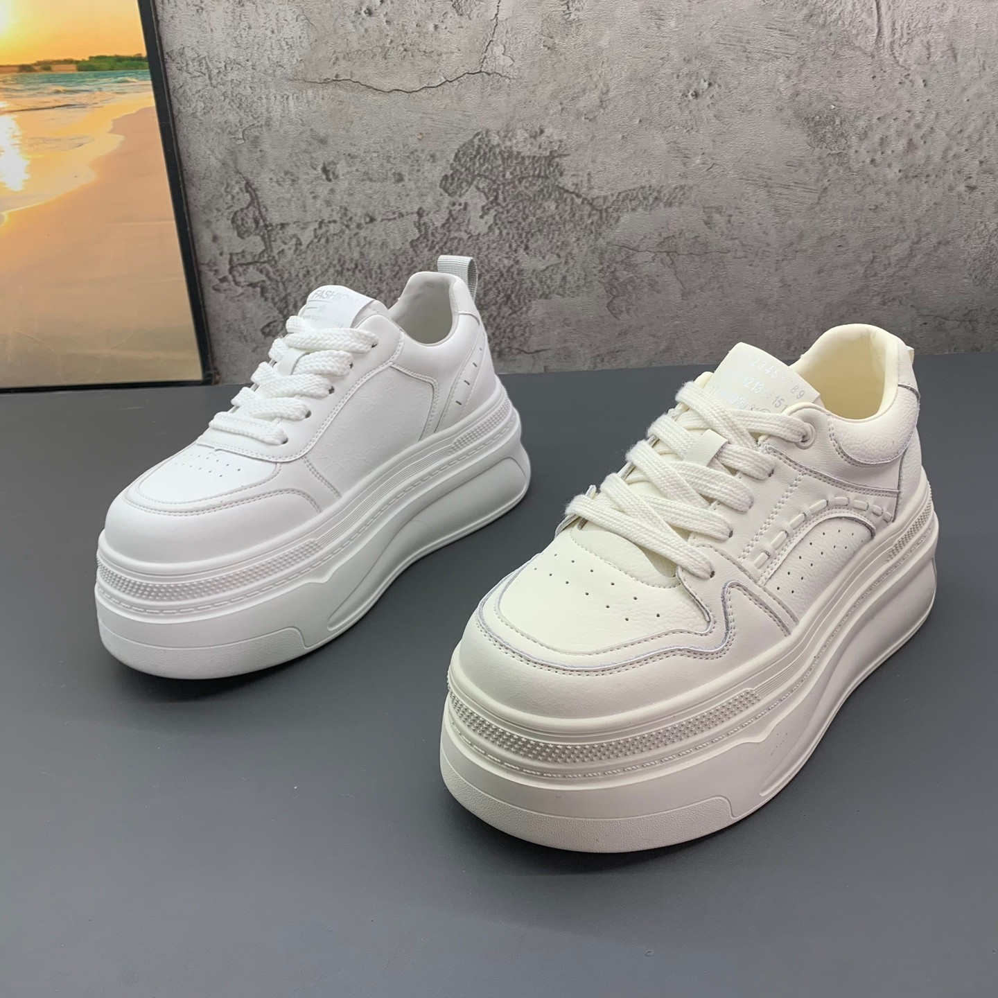 2025秋季新款撤柜断码真皮松糕厚底小个子增高小白鞋爆款板鞋女鞋,女鞋,休闲板鞋,淘宝优惠券,粉丝福利购,淘宝优惠卷