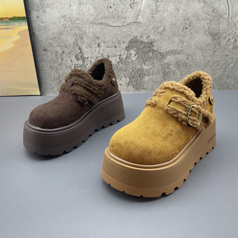 2025撤柜断码秋冬季新款女鞋厚底增高深口低帮复古加绒勃肯女棉鞋