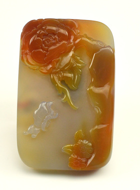 天然玛瑙花开福贵吊坠金碟恋芙蓉