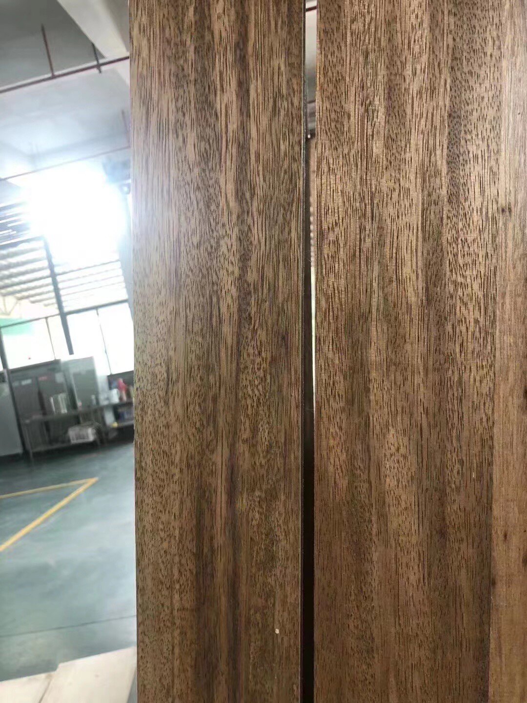 非洲进口胡桃木板材实木家具材料柜门定制家具卡斯拉