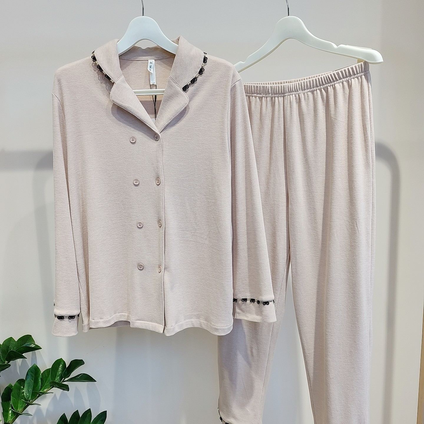 韩蜜蜜2023秋新款蚕丝棉格女睡衣/家居服套装