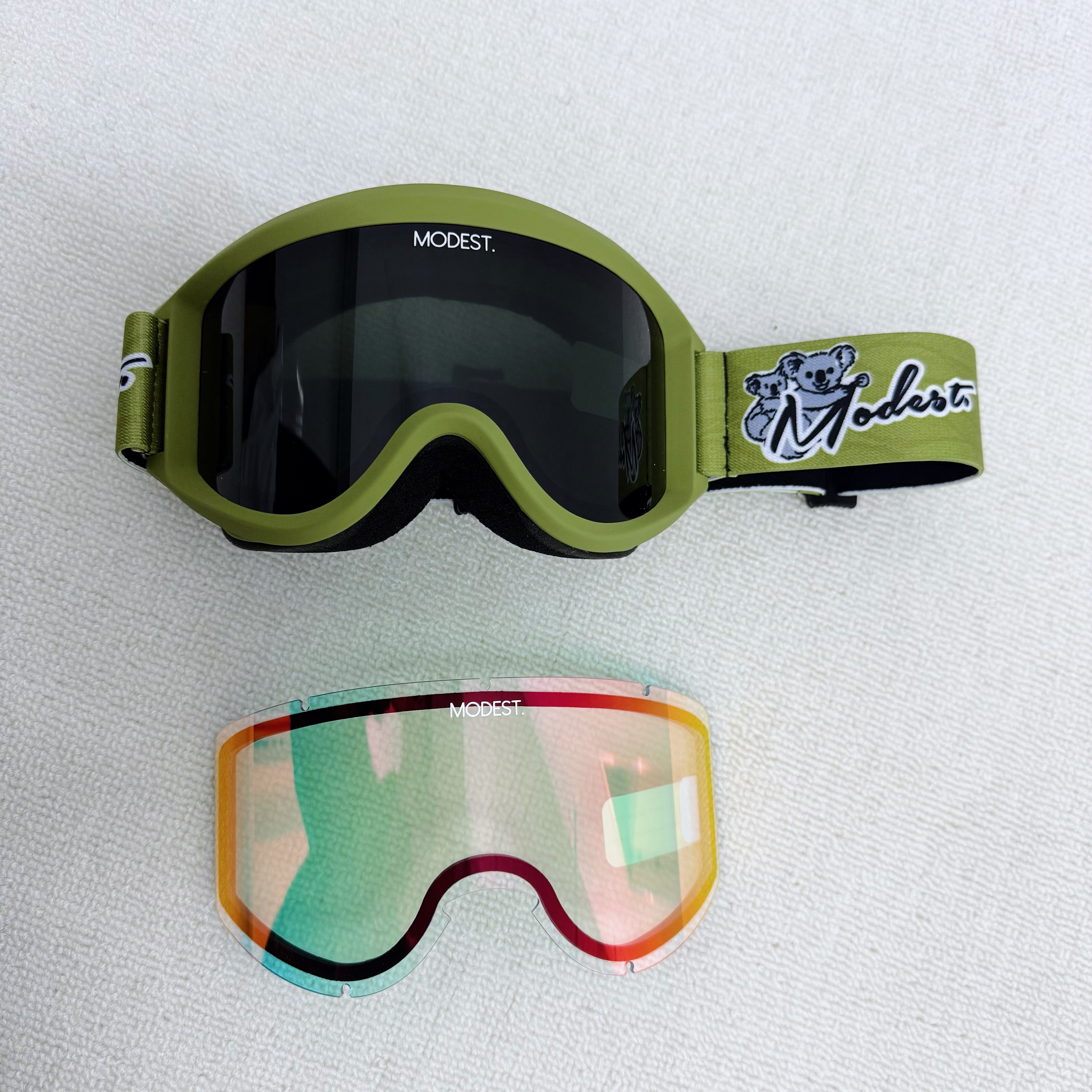 沈小仙DOCEW26新款澳洲进口MODEST双镜片滑雪镜男女同款