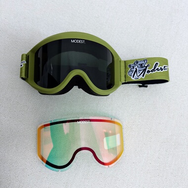 沈小仙DOCEW26新款澳洲进口MODEST双镜片滑雪镜男女同款