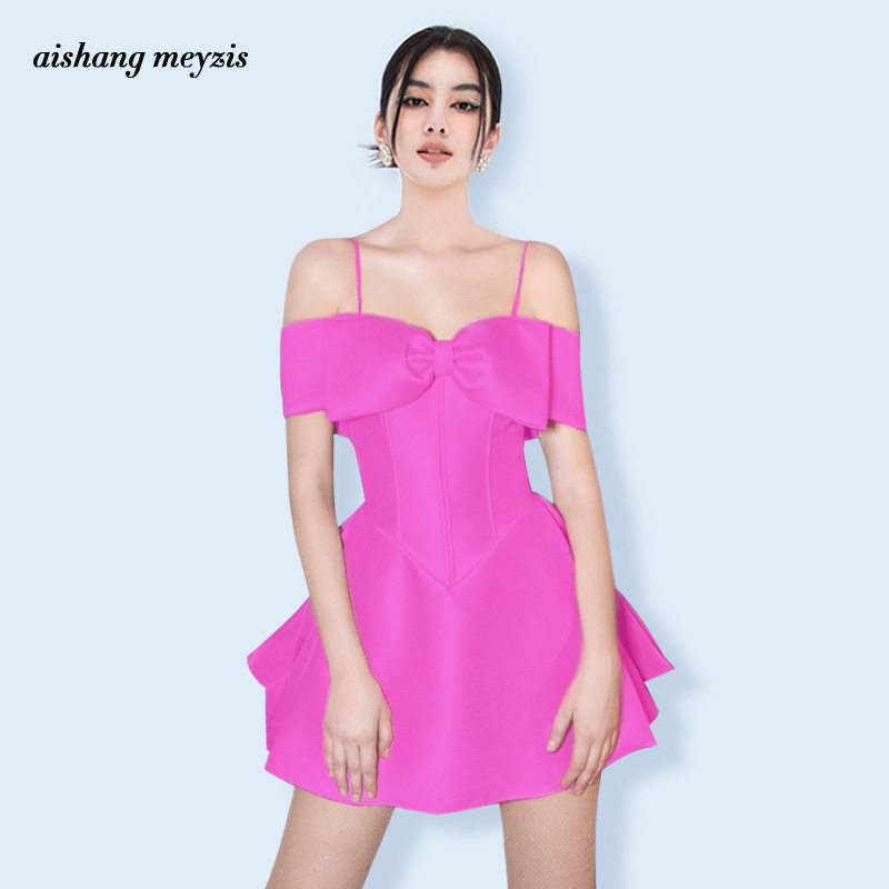 玫红色小众设计感小裙子一字肩蝴蝶结甜美吊带连衣裙