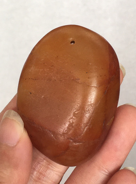 45.90g新疆和田玉黄沁籽料已打孔如图珠宝玉石文玩艺术收藏