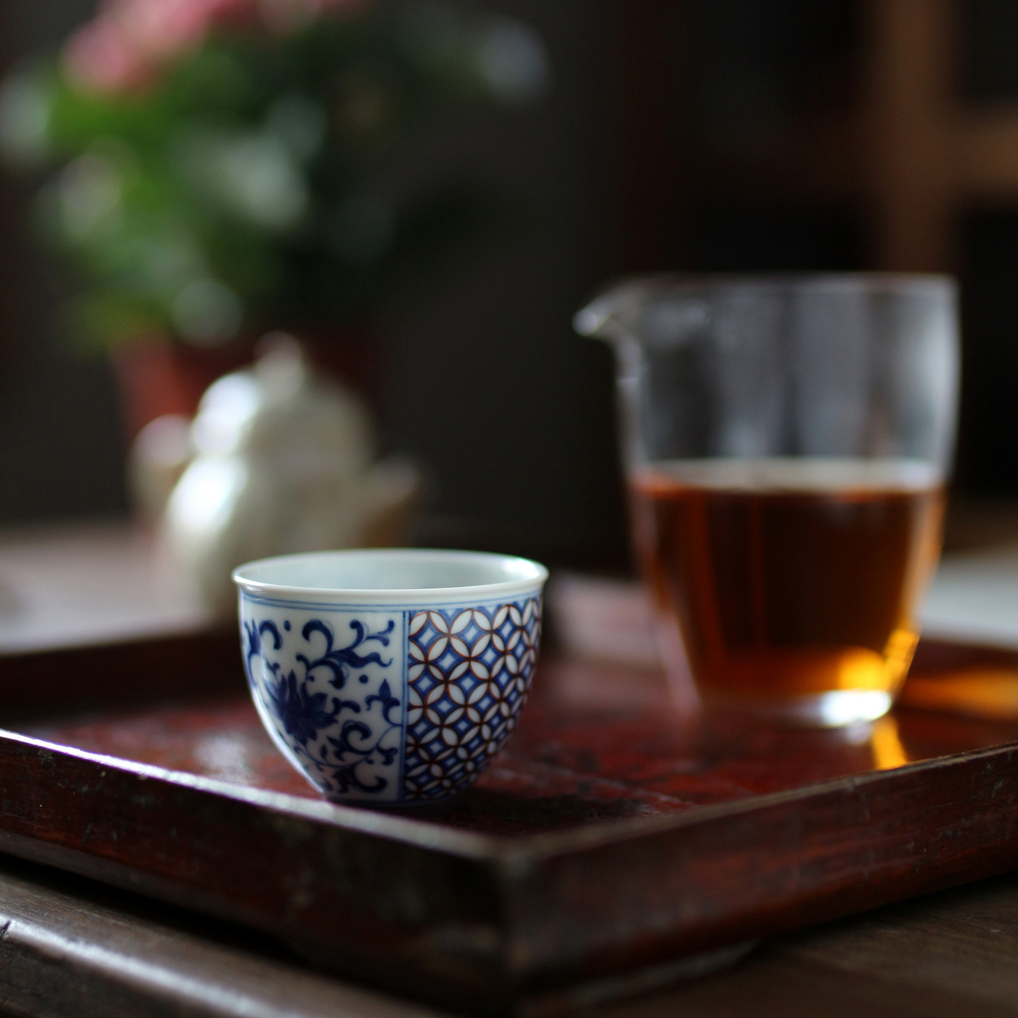 景德镇纯手工复古手绘青花茶杯