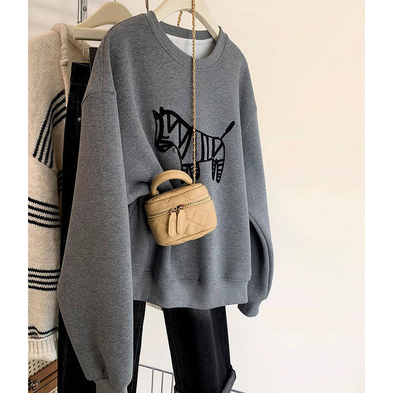 2025新款爆款灰色圆领正肩无帽卫衣女秋冬小个子加绒加厚宽松上衣