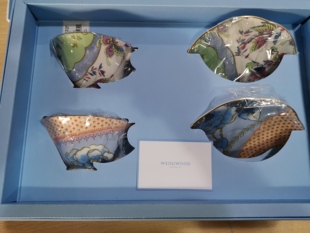 现货WEDGWOOD威基伍德花间舞蝶骨瓷杯碟2件2碟下午茶杯茶具套装