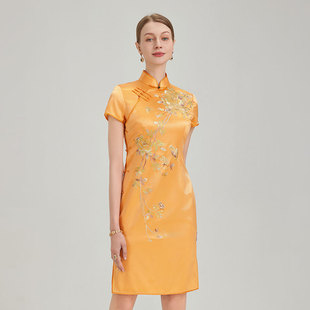 量身定制传统大开襟海派华服老上海手工宴会礼服绣花轻奢短款旗袍