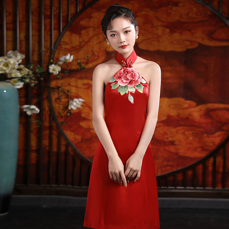真丝复古风收腰小礼服花扣旗袍