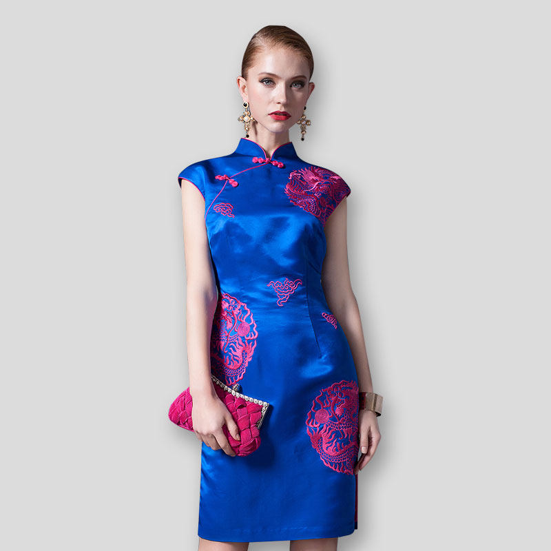 品尚华服高端定制时尚重磅真丝刺绣显白修身短款改良旗袍女礼服裙