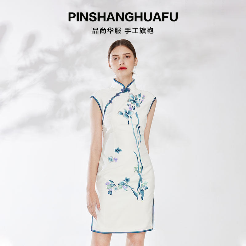 品尚华服复古宴会短款刺绣旗袍
