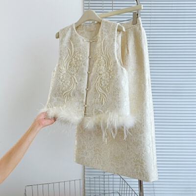 新中式风重工刺绣马甲半身裙两件套女复古气质毛边流苏浅米色套装,女装/女士精品,民族服装/舞台装,淘宝优惠券,粉丝福利购,淘宝优惠卷