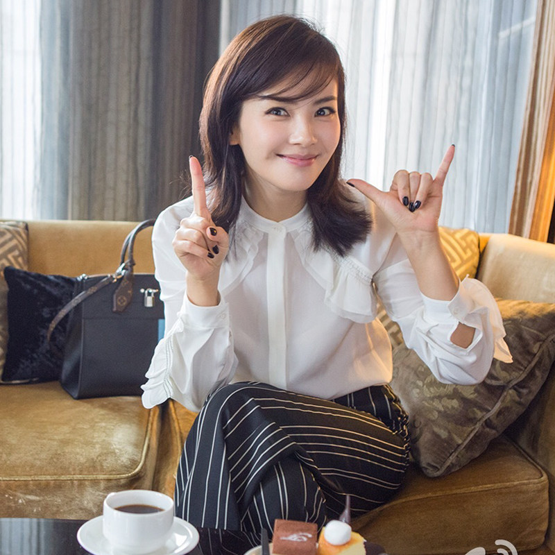 2023春夏刘涛新款韩版百搭女衣服潮同款柔美雪纺衬衫女商务休闲