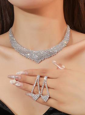 速卖通亚马逊货源 时尚闪亮水钻项链耳环套装套链 新娘礼服配饰品
