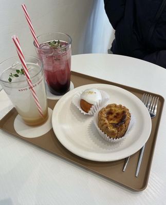 塑料独立包装冷热红色条纹吸管