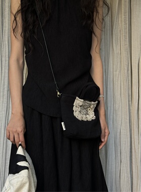 oneblue nook 丨织章系列 古董感肌理褶皱自然感 收纳包/斜挎包