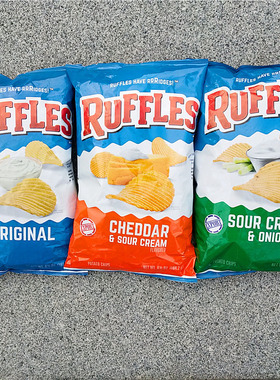 大包波浪薯片土豆片看电影休闲零食膨化食品RUFFLES POTATO CHIPS