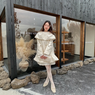 FOUR 独立披肩斗篷小裙摆羽绒内里百搭显瘦呢料外套 SEVEN