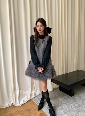 FOUR SEVEN 2025原创正品 韩版重工网纱拼接小香风面料A字背心裙