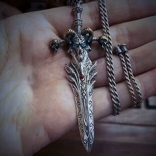 达摩克利斯之剑项链男士潮恶魔骷髅头吊坠复古个性霸气