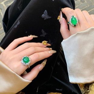 巨好看的戒指大金花女粗胖手大号冷门2025新款爆款绝美祖母绿蛋形