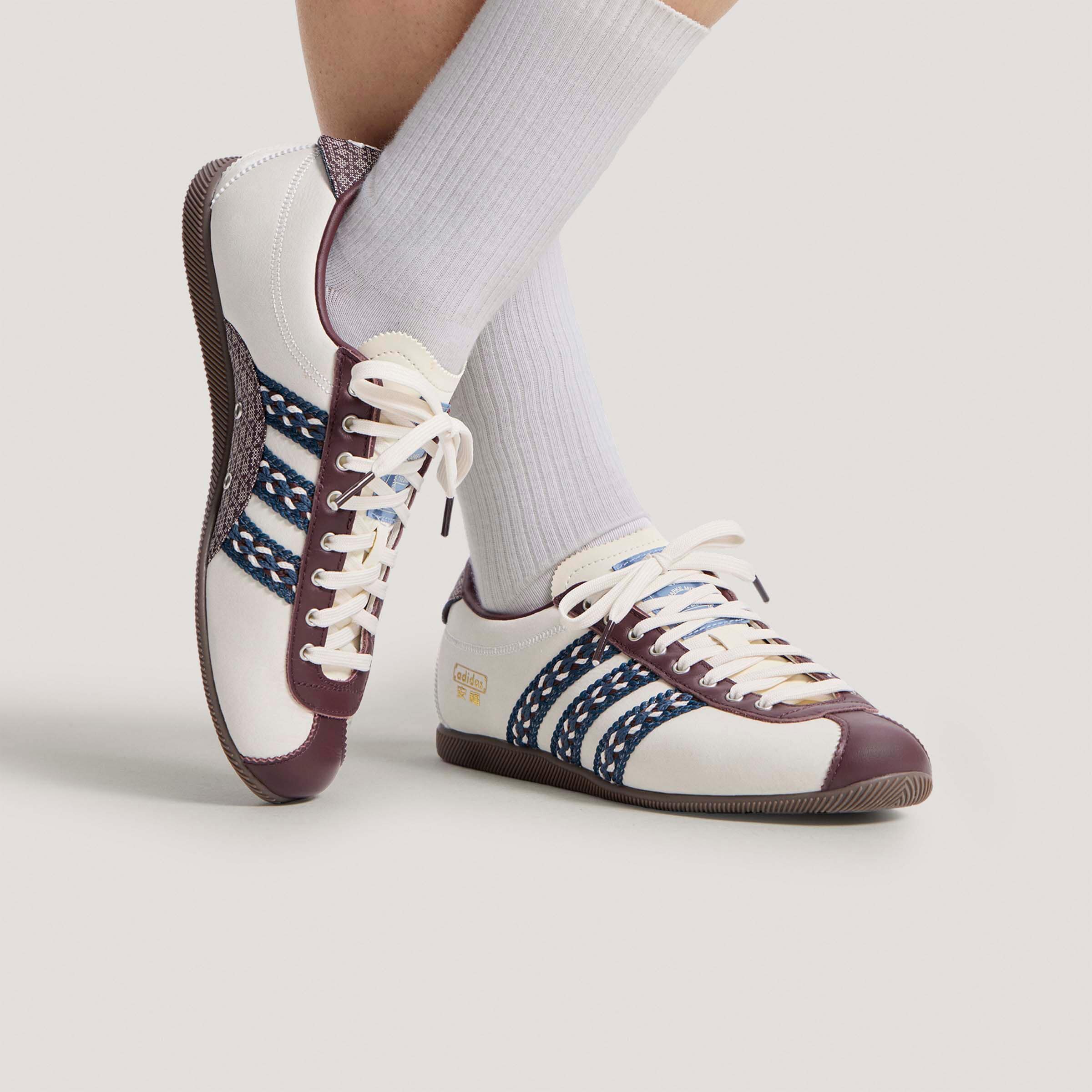 阿迪达斯三叶草男女ANFU SHOES「安福」休闲复古薄底T头鞋