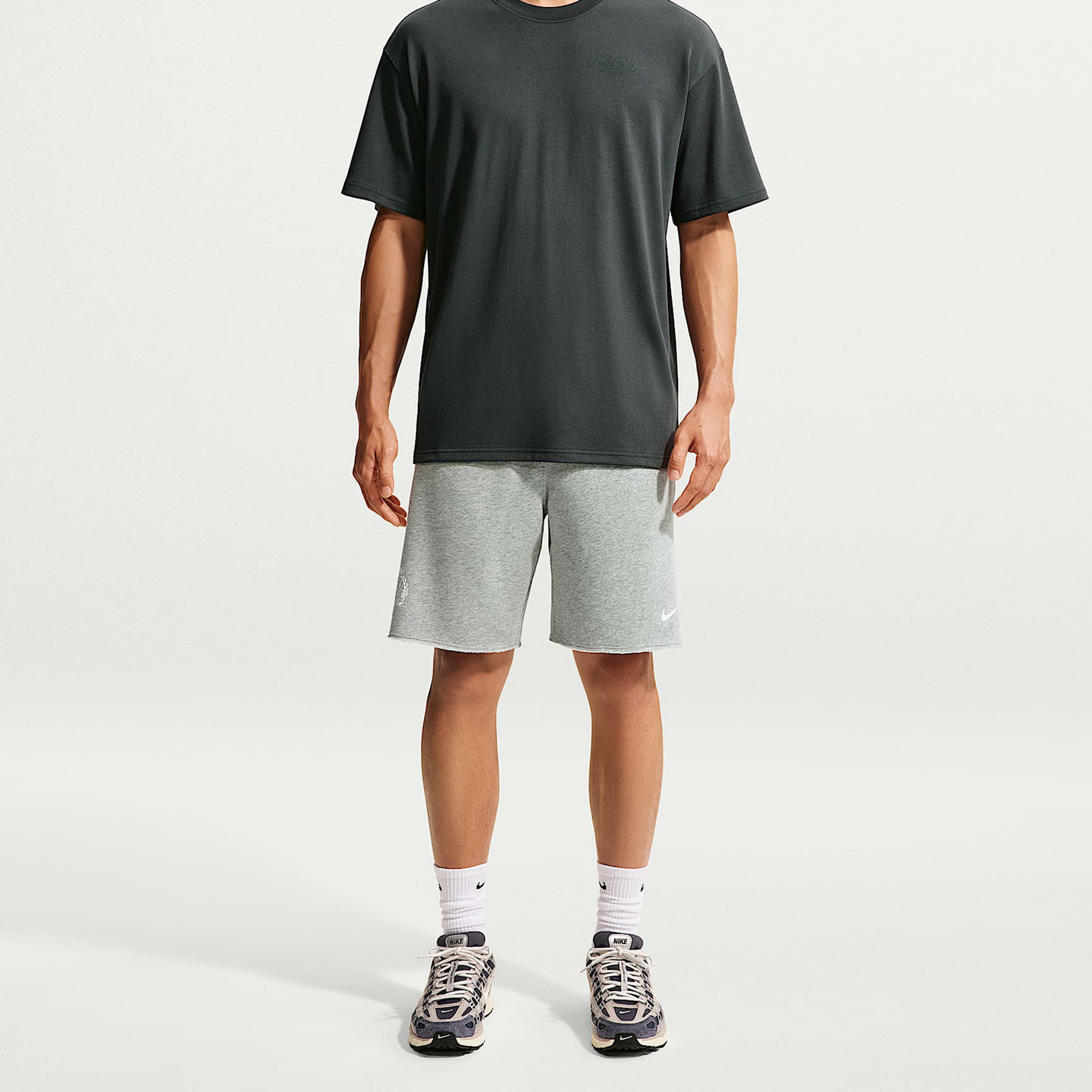 耐克Nike Sportswear Club男子学院风法式毛圈短裤IX4988