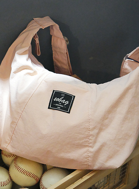 sobag日系休闲单肩斜挎饺子包女小众设计感百搭通勤防水尼龙布包